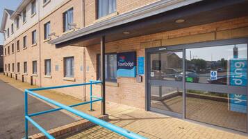 تفاصيل الفندق من الخارج