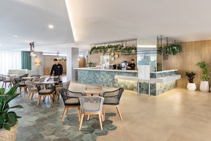 Snack bar