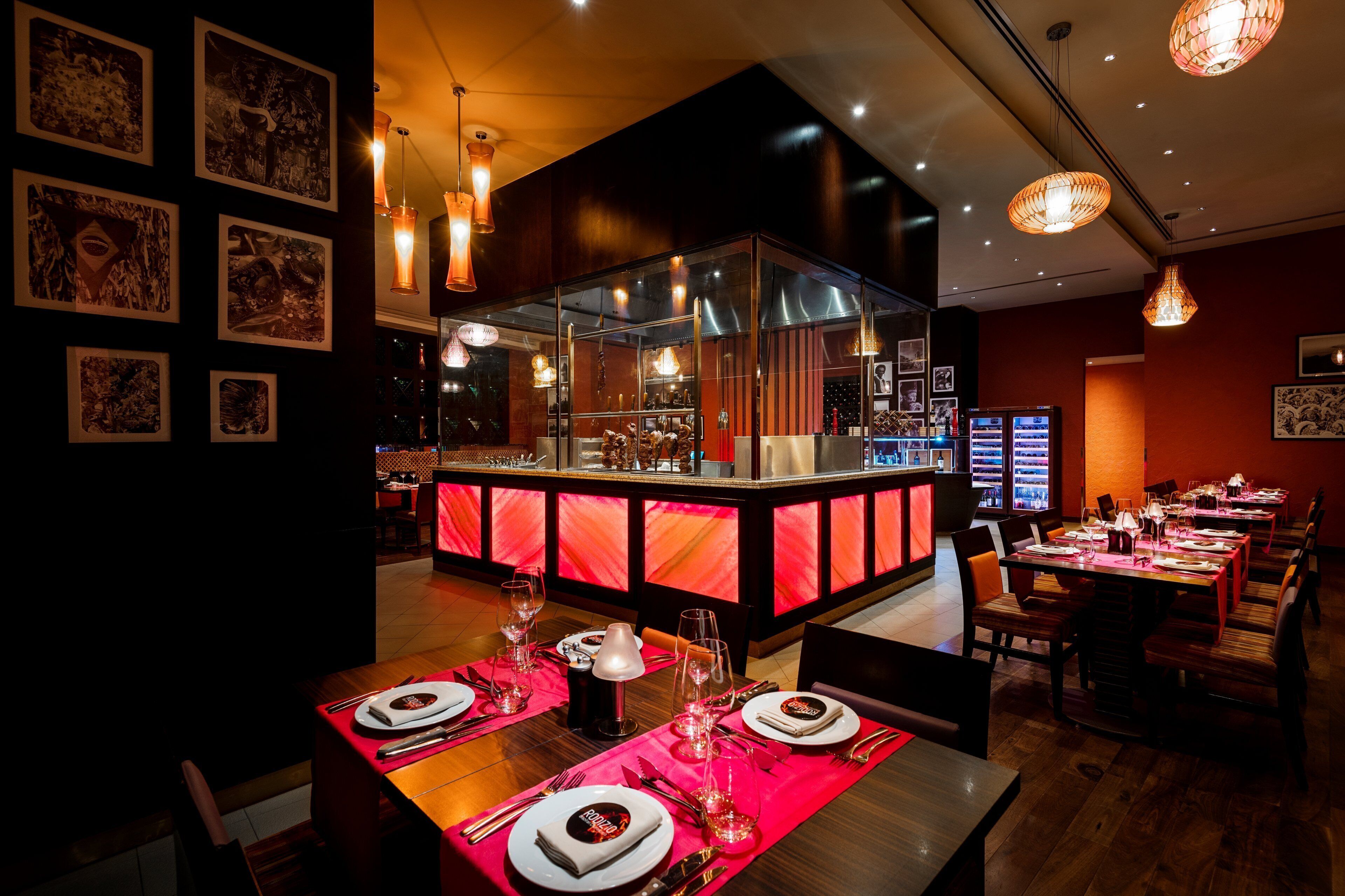 7 restaurants, breakfast, lunch, dinner served; international cuisine