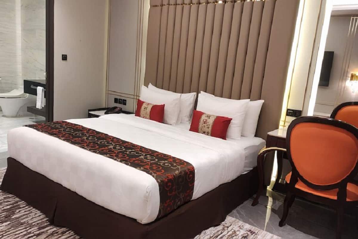 1 bedroom, minibar, in-room safe, desk