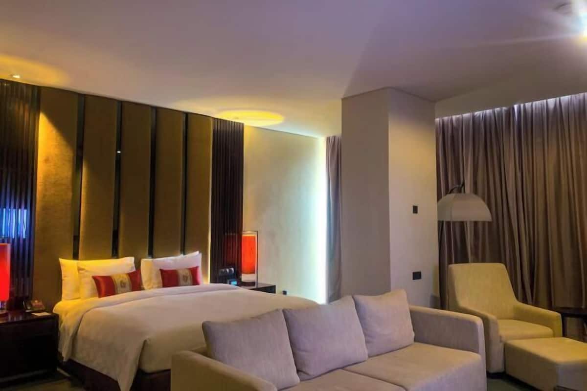 1 bedroom, minibar, in-room safe, desk