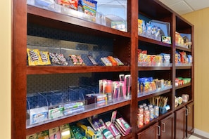 Snack bar - Hampton Inn Ottumwa (Ottumwa)