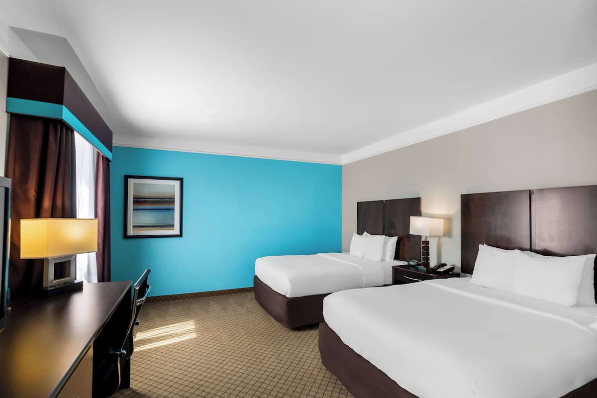 Suite, Multiple Beds, Accessible, Non Smoking | Premium bedding, desk, laptop workspace, iron/ironing board