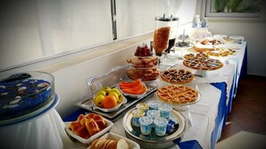 Buffet - Yachting Club Mare (Gioiosa Marea)