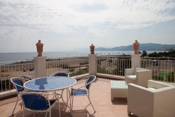 Yachting Club Mare - Sicile
