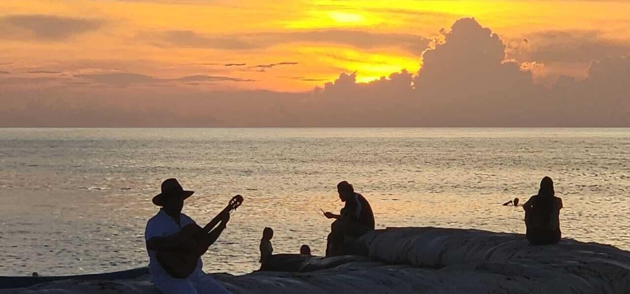private beach, beach towels