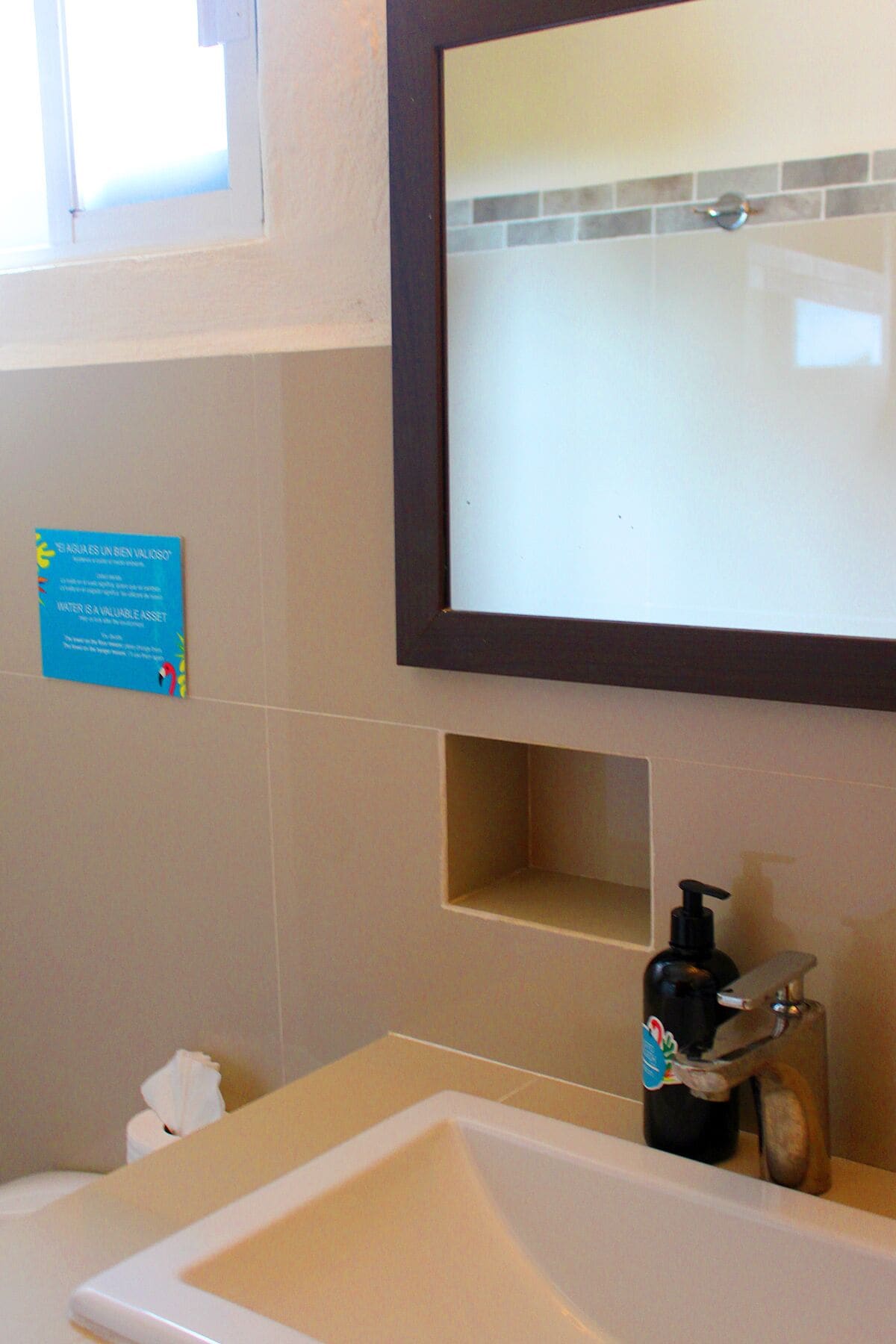 standard room, 2 double beds, ocean view | bathroom | shower, rainfall showerhead, free toiletries, hair dryer