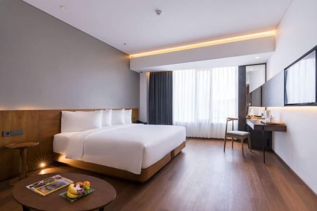 Két bảo mật tại phòng, bàn, màn/rèm cản sáng, phòng cách âm