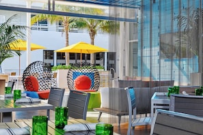 3 Restaurants, Frühstück, Mittagessen, Abendessen, mediterrane Küche