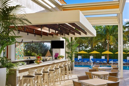 Royal Palm South Beach Miami, a Tribute Portfolio Resort - Image 1