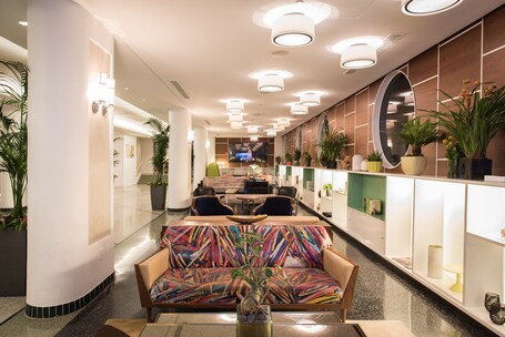 Royal Palm South Beach Miami, a Tribute Portfolio Resort - Image 16