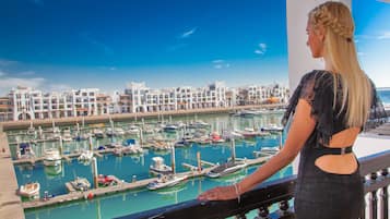 Family Apartment, Sea View (Junior) | Balcony view