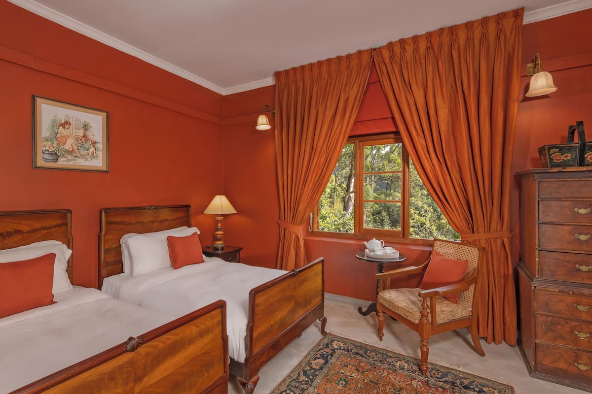 Deluxe Twin- Breamear | 1 bedroom, premium bedding, in-room safe, individually decorated