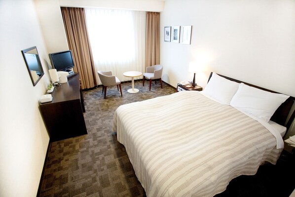 Desk, blackout curtains, iron/ironing board, free WiFi