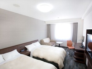 Desk, blackout curtains, iron/ironing board, free WiFi