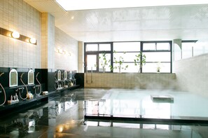 Bain à remous intérieur