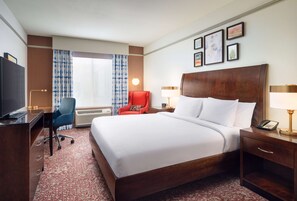 Down duvets, desk, laptop workspace, blackout curtains - Hilton Garden Inn El Paso Airport (El Paso)