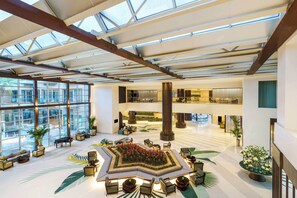 ロビー応接スペース