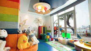 Aire de jeu intérieure pour enfants