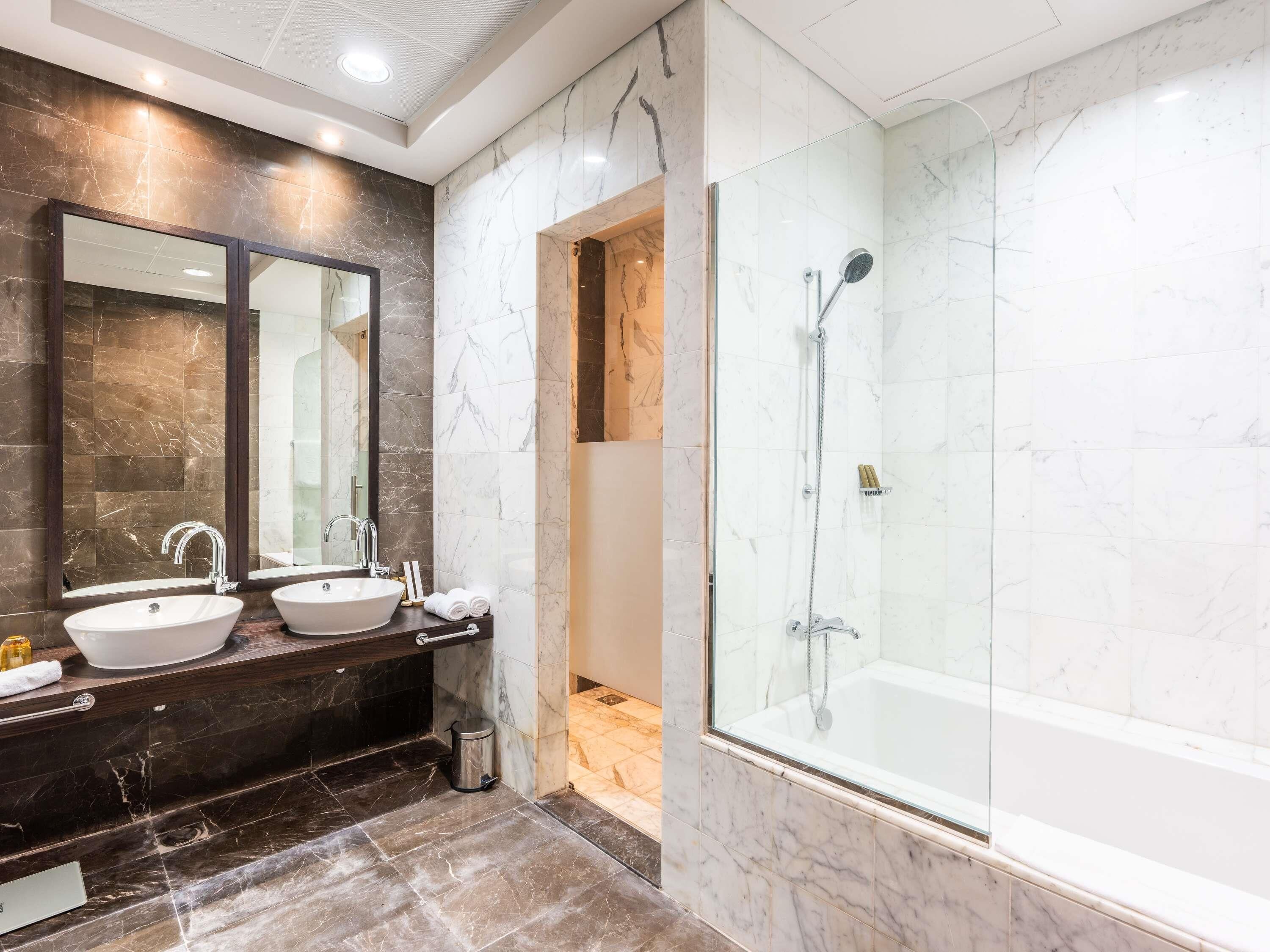 Sengetøy av topp kvalitet, dundyner og senger med Select Comfort-madrass