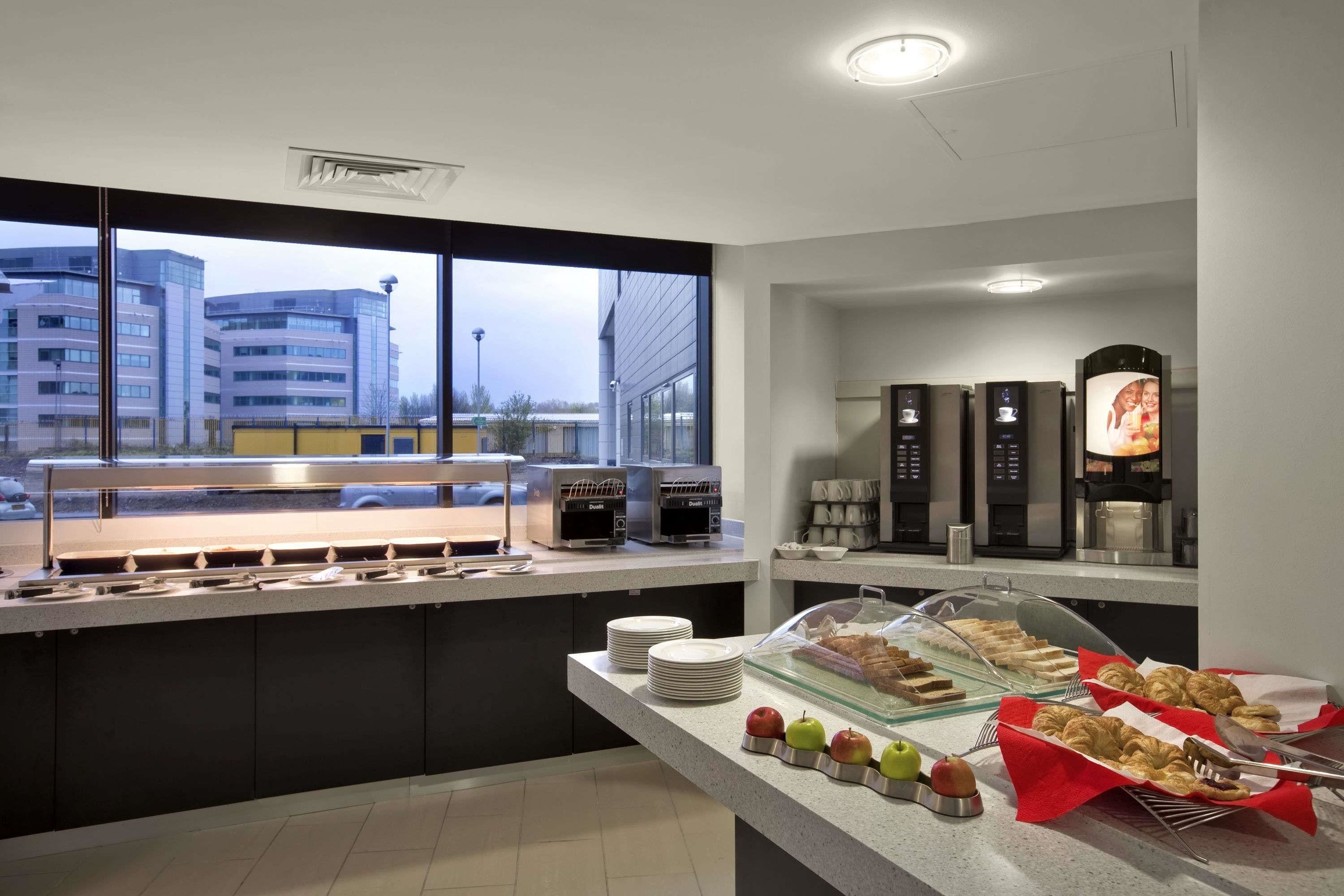 Photo - Ramada Encore Newcastle-Gateshead