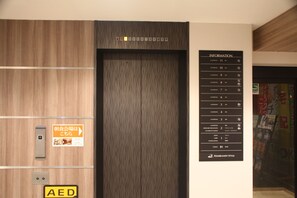Interior entrance - Rembrandt Style Yokohama Kannai (Yokohama)