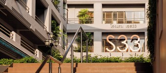 S33 Compact Hotel