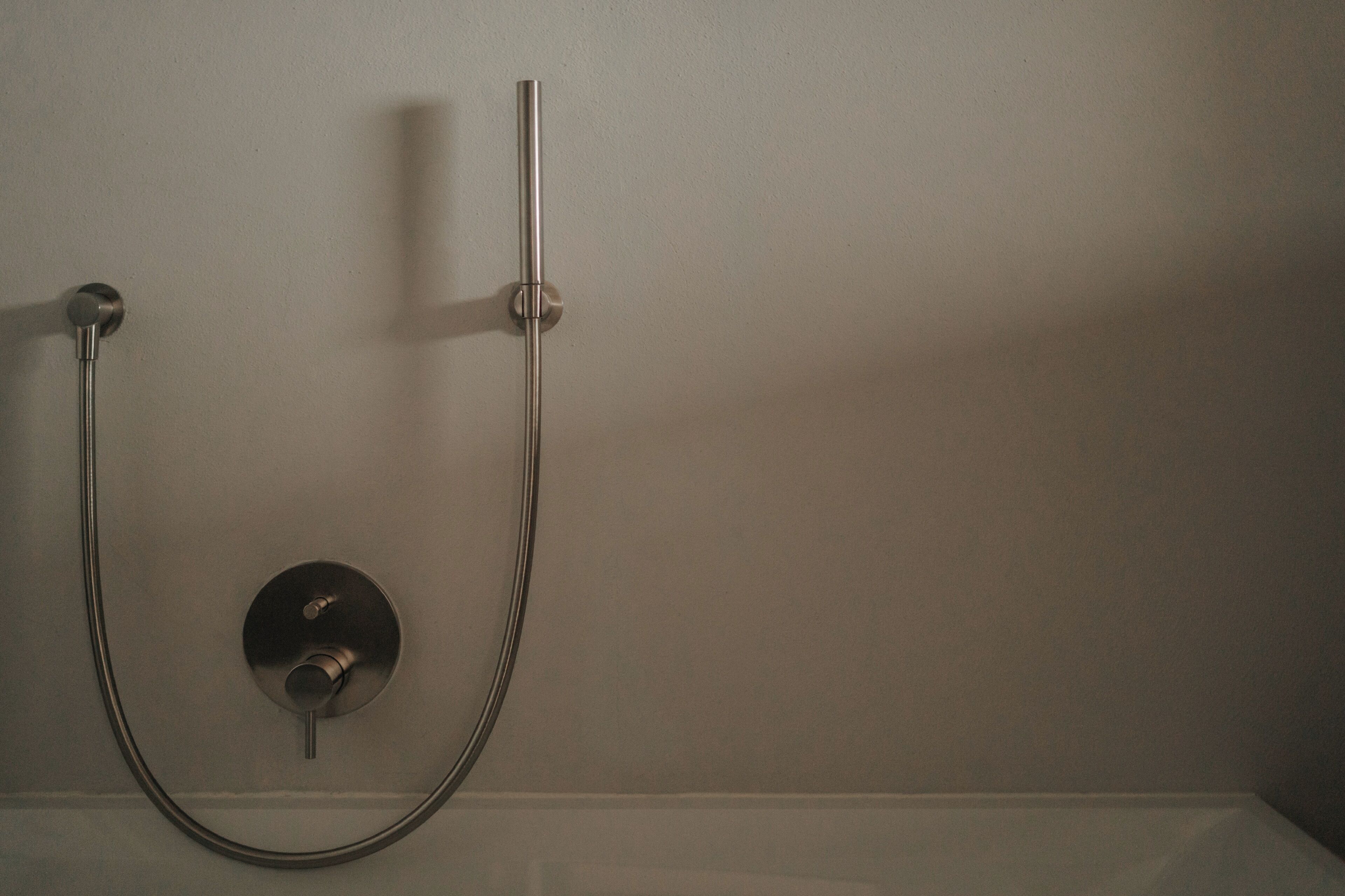 Artículos de tocador gratuitos, secador de pelo, batas, bidet