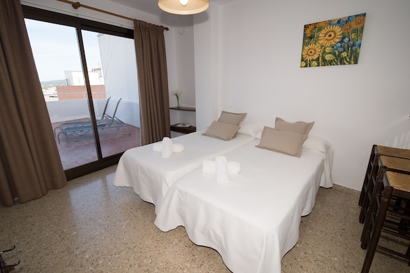 Apartment, 1 Bedroom (1-4 pax) | In-room safe, blackout drapes, iron/ironing board, free WiFi