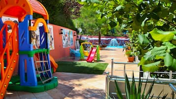 Children's play area - outdoor