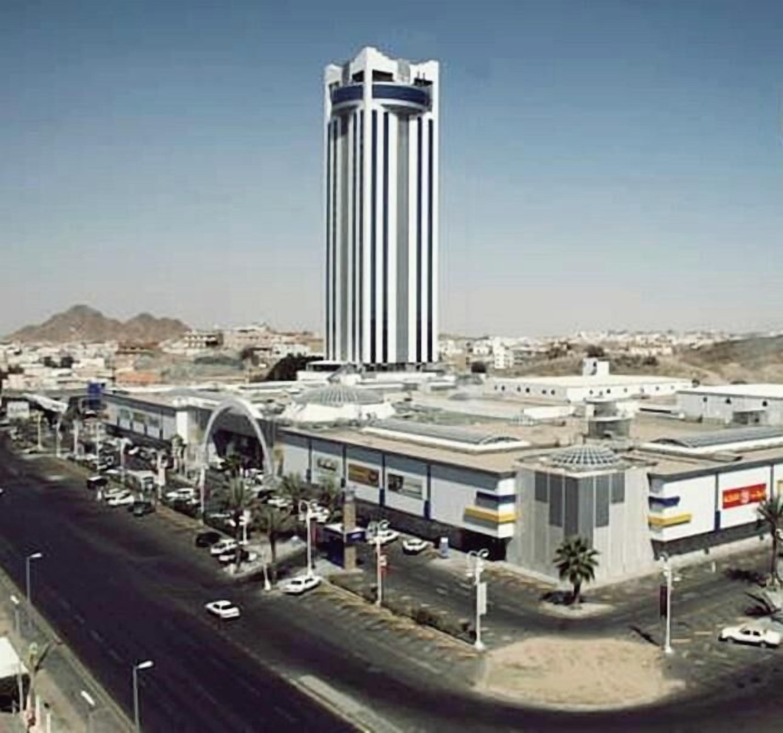 Photo - Awaliv International Hotel