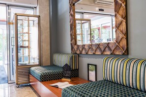 Serveert lunch en diner