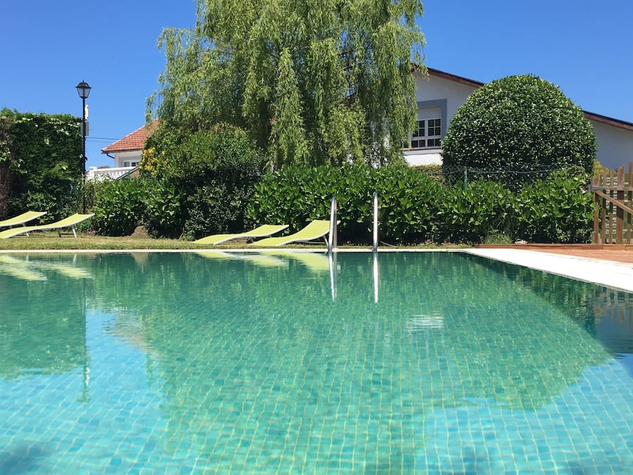 Piscine extérieure (ouverte en saison)