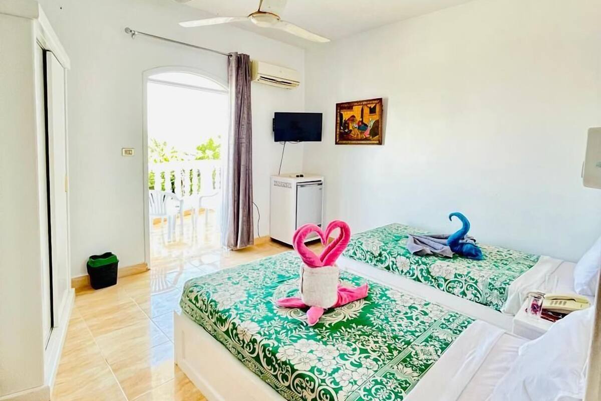 Deluxe Double Room, Smoking, River View