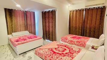 Tempat tidur lipat/tambahan, Wi-Fi gratis, dan seprai linen