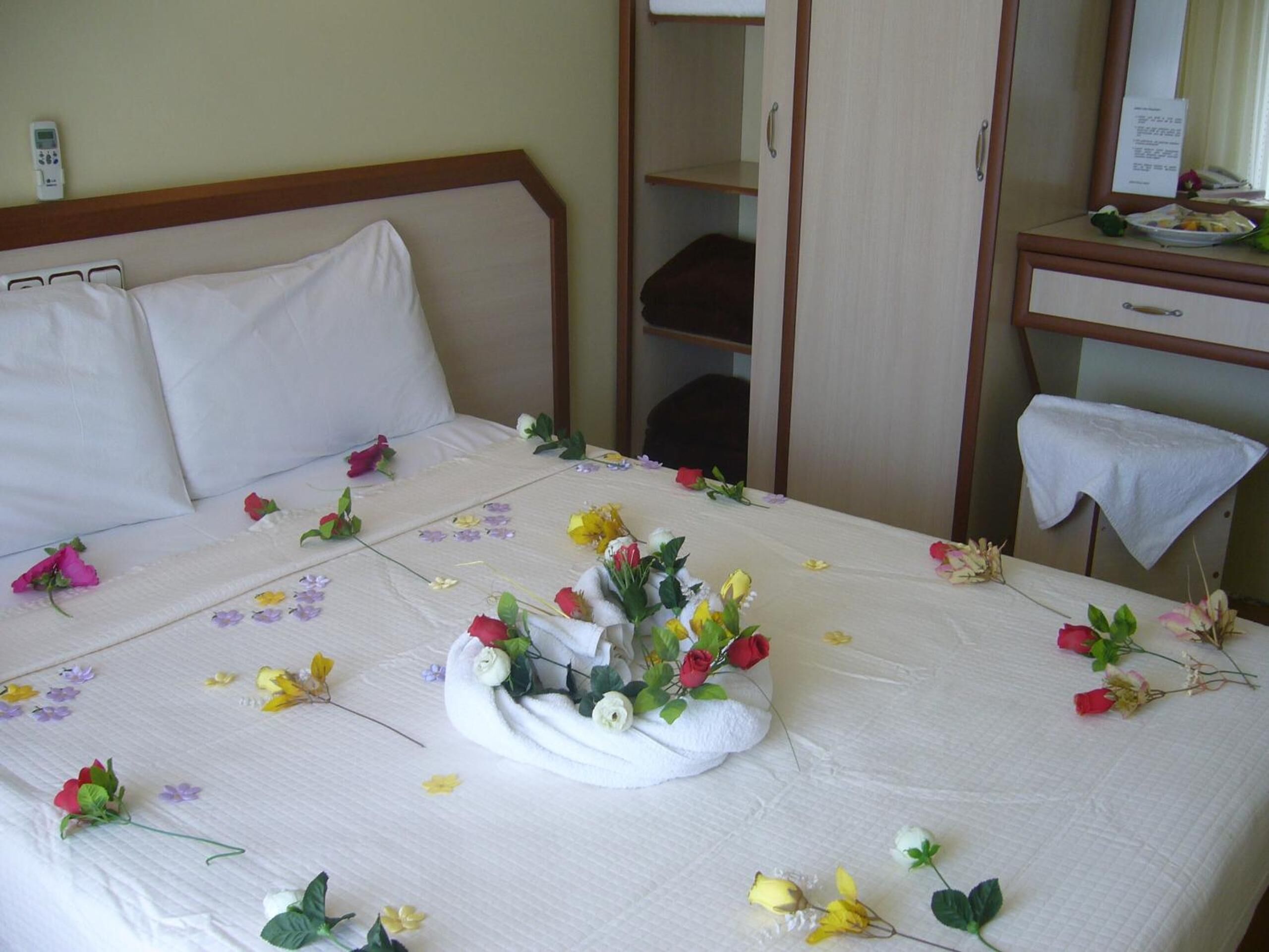 standard twin room | 1 bedroom, minibar, soundproofing, free wifi