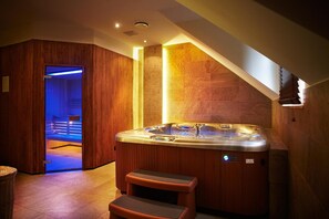 Body treatments, body scrubs, facials