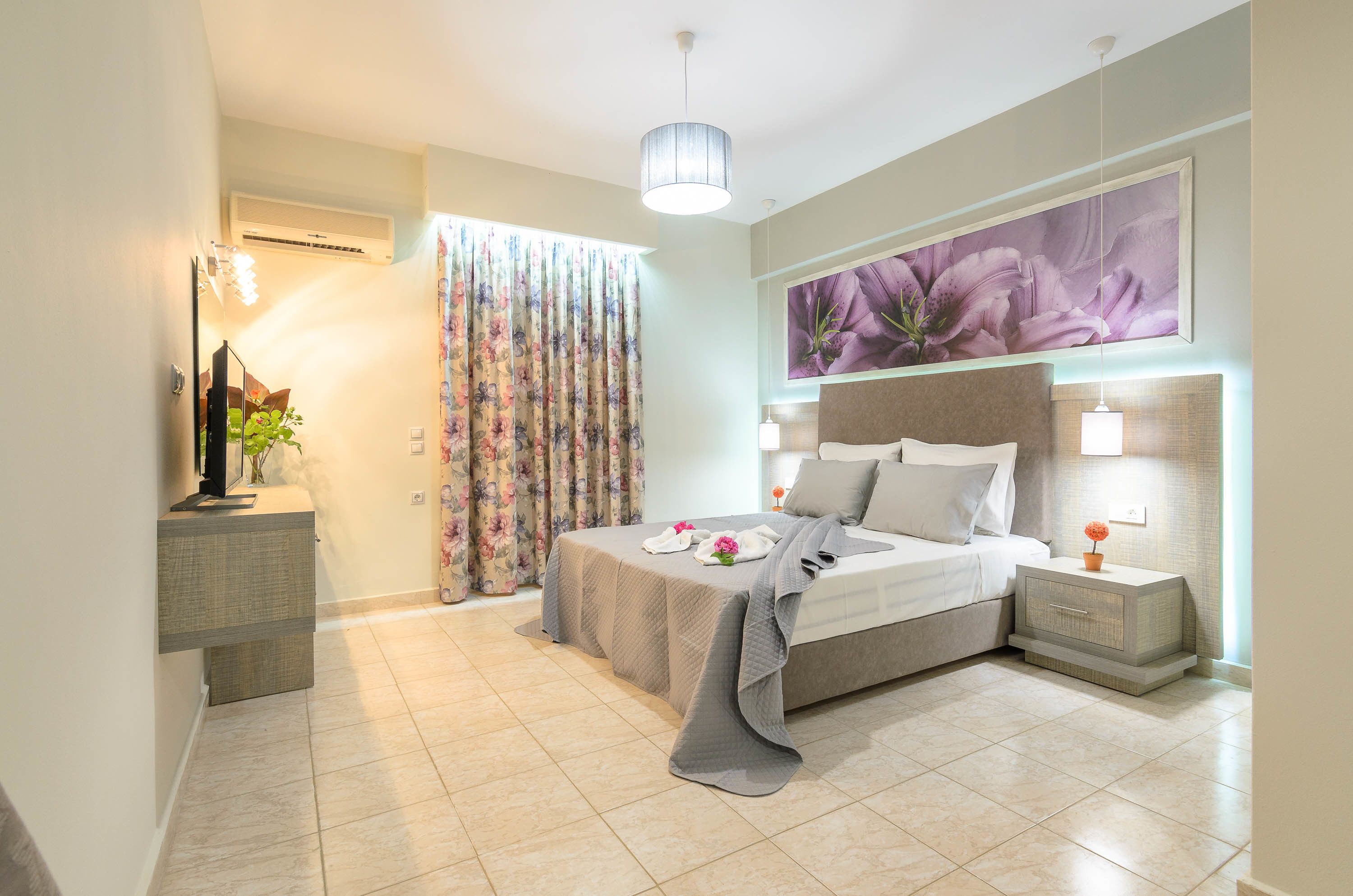 superior studio | soundproofing, free wifi, bed sheets