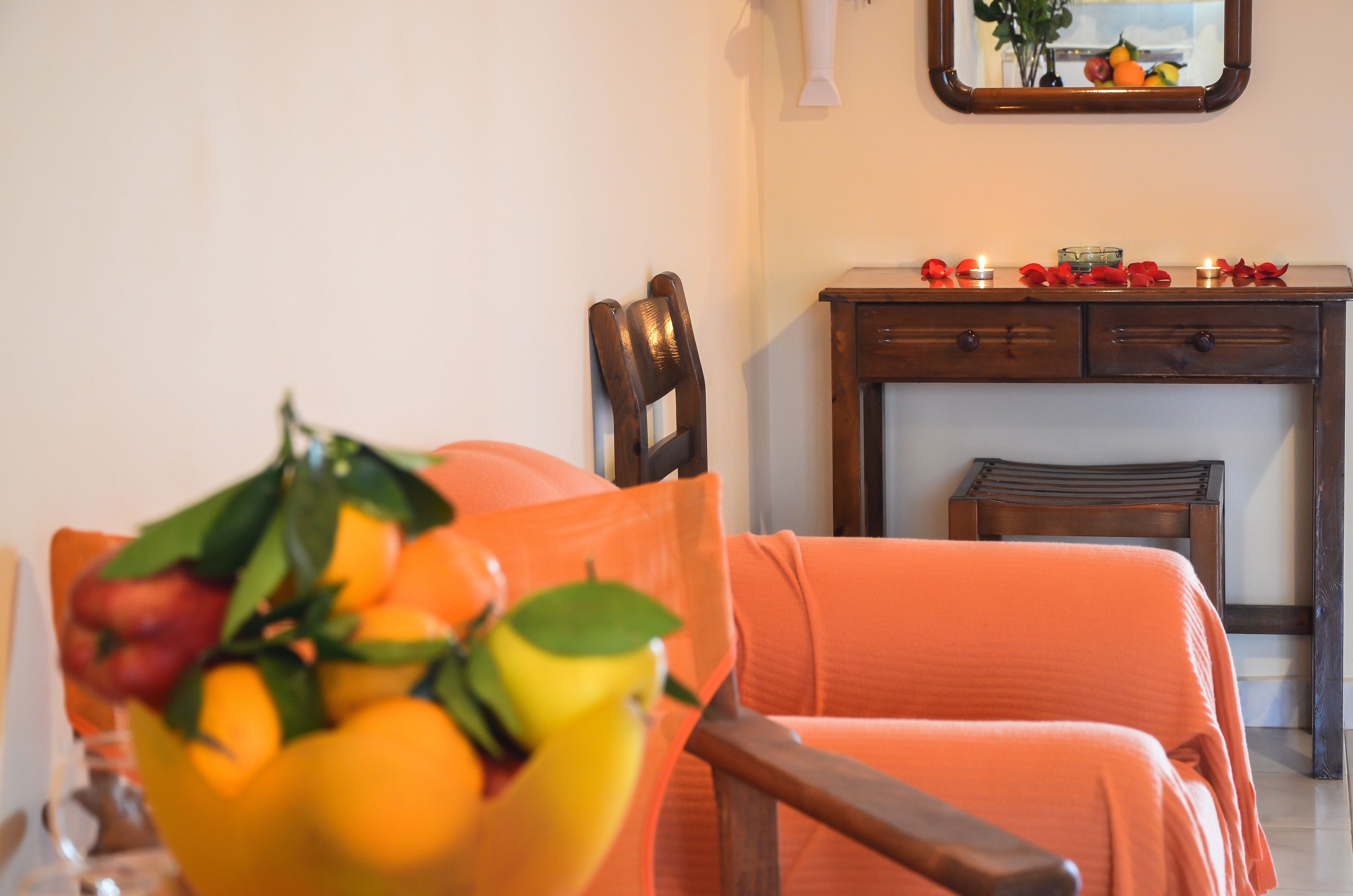 standard studio | private kitchen | fridge, stovetop, electric kettle, cookware/dishes/utensils