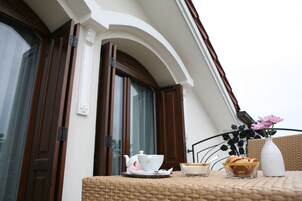 Standard Apartment, 2 Bedrooms | Balcony