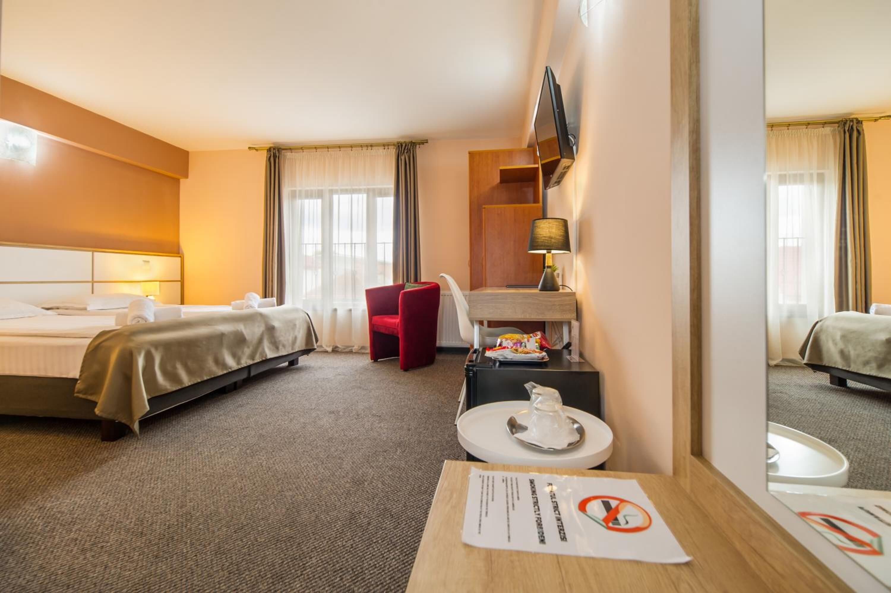 minibar, in-room safe, soundproofing, iron/ironing board