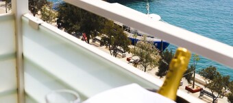 Pebbles Boutique Aparthotel