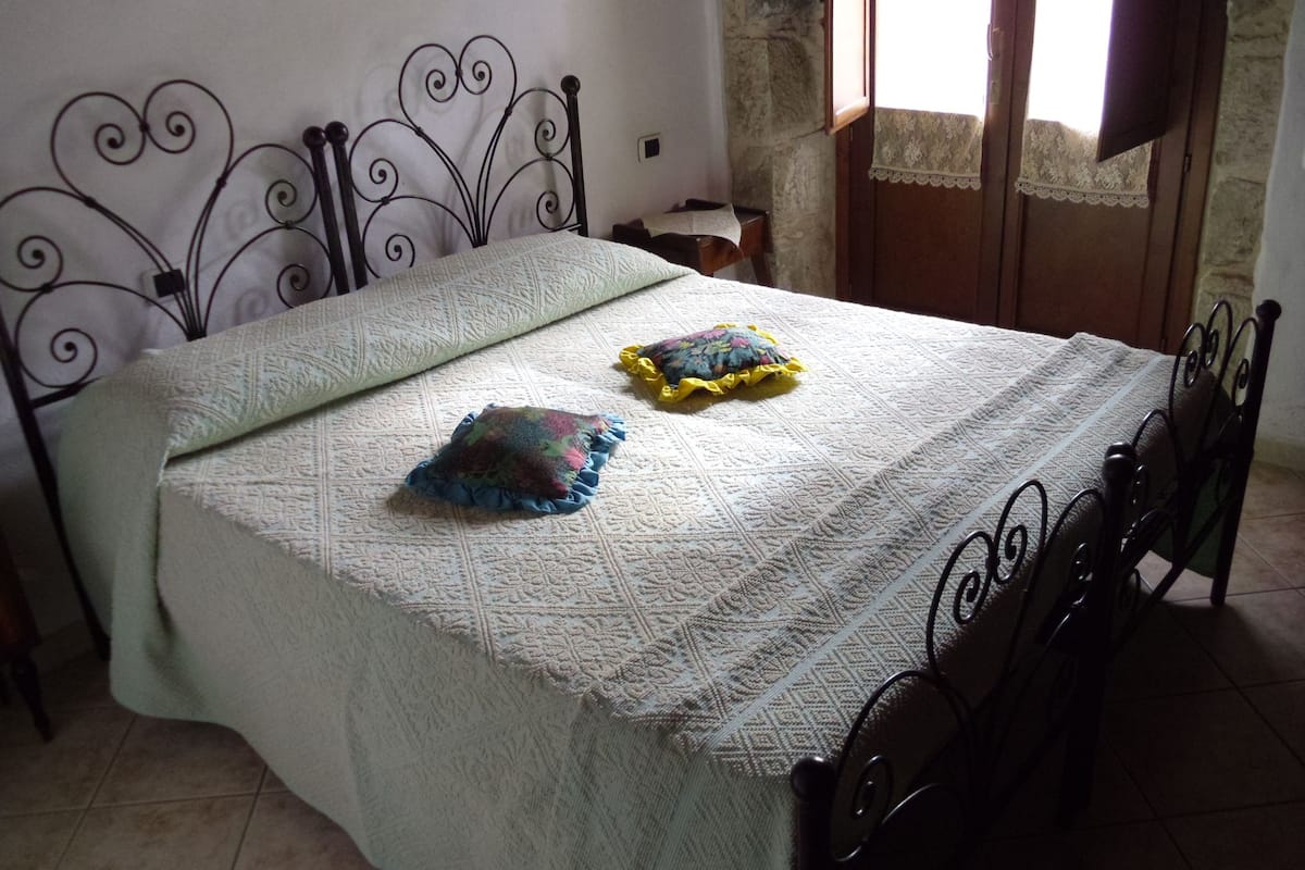 Chambre Classique Double ou avec lits jumeaux, salle de bains privée