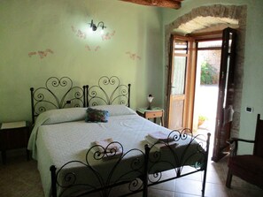 Interior detail - Sa Dom'e Forru (Collinas)