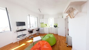 Lägenhet - utsikt mot floden (3rd Floor) | Vardagsrum