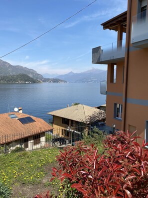 Front of property - Sosta Sul Lago (Lezzeno)