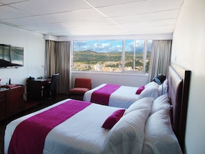 Premium Double Room | Hypo-allergenic bedding, pillowtop beds, minibar, in-room safe