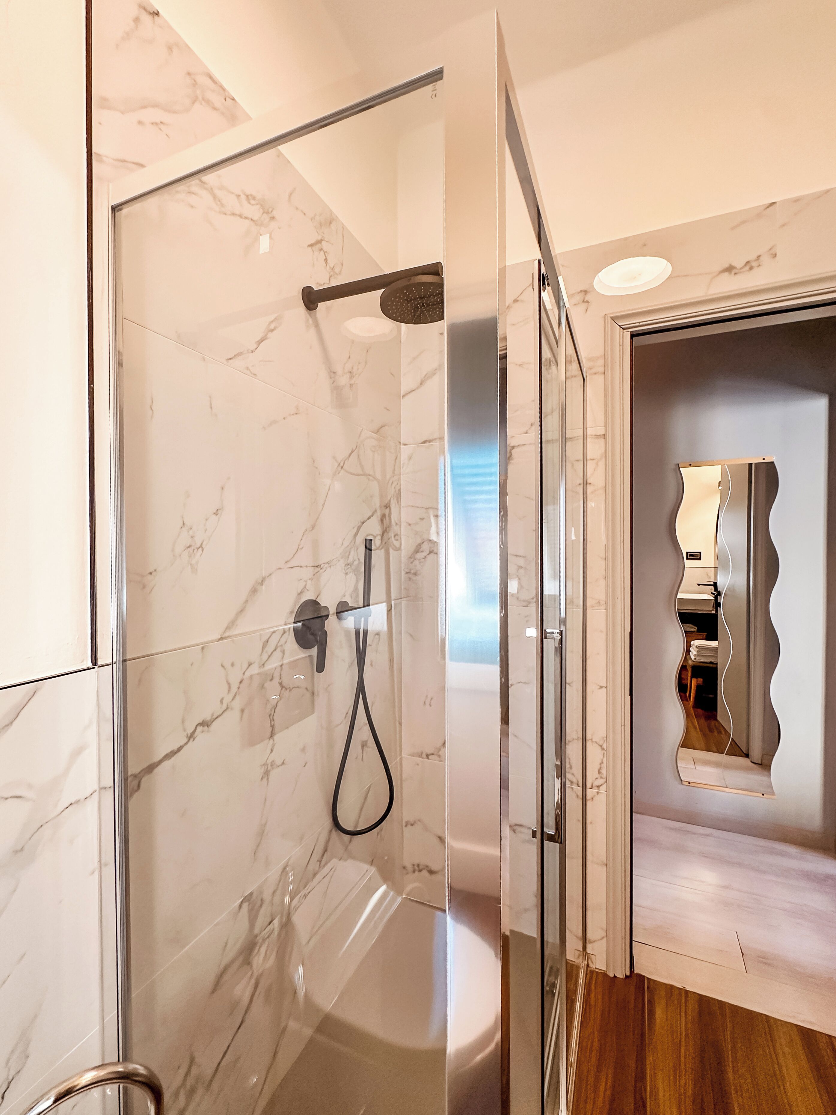 quadruple room, 2 bedrooms | bathroom | shower, free toiletries, hair dryer, bidet