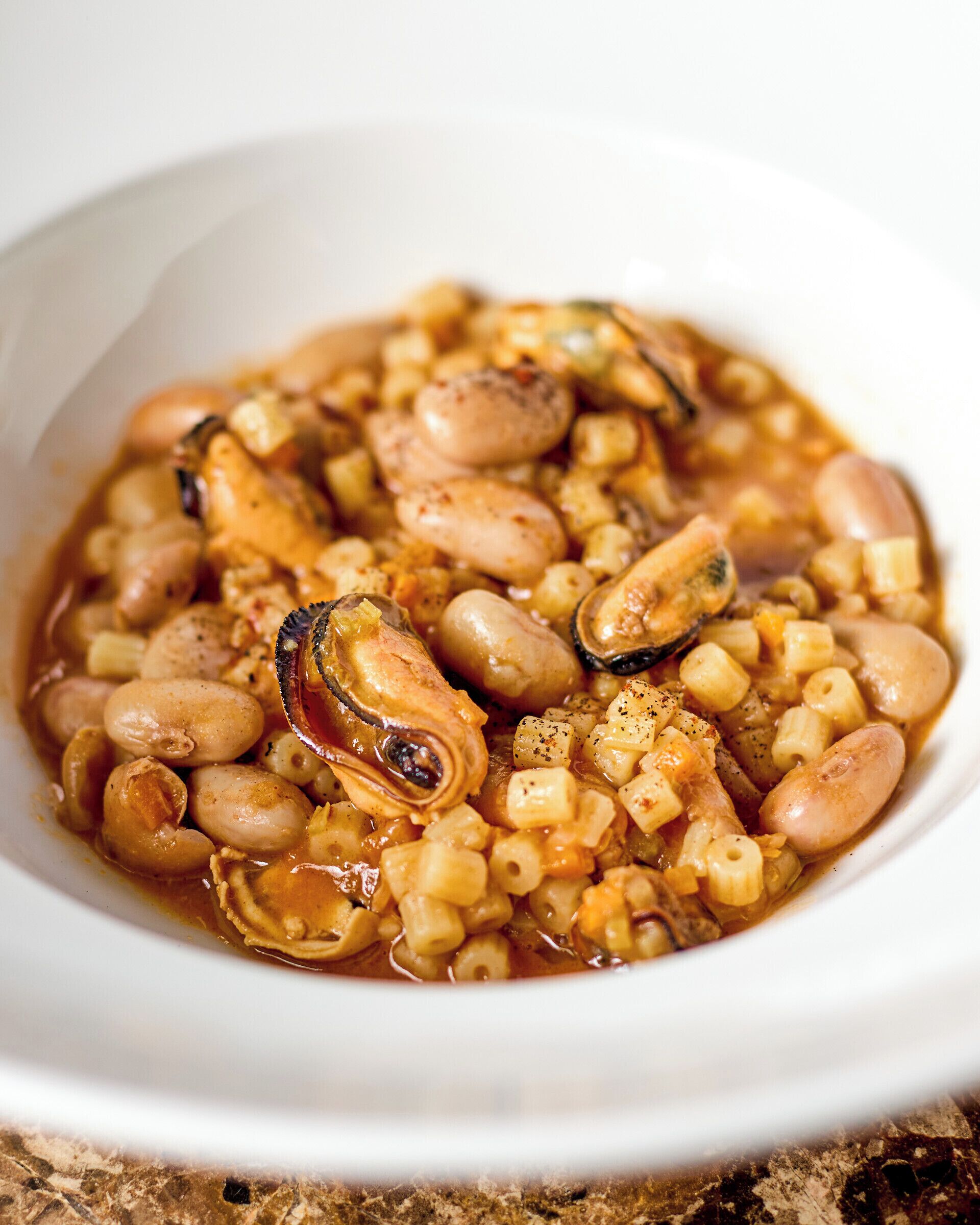 breakfast, lunch, dinner served; italian cuisine