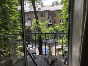 Classic Studio Suite, 1 Double Bed (Darvina str., 8) | Free WiFi, bed sheets